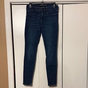 Express Women's Ultimate Strech Mid Rise Skinny Jeans